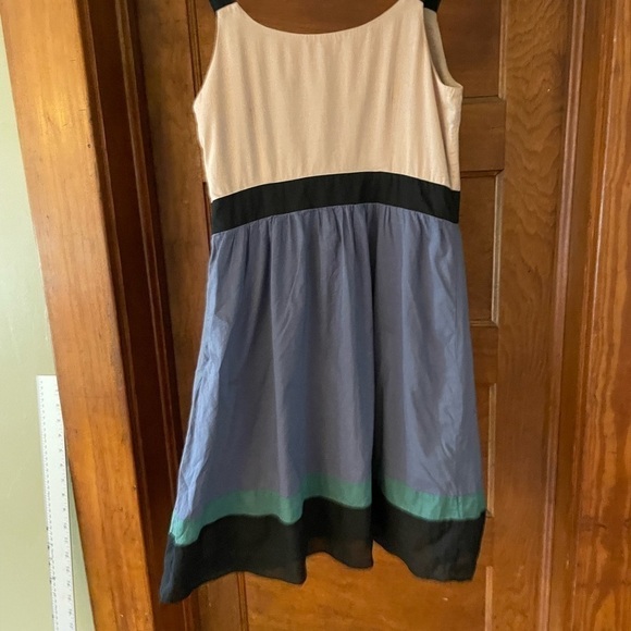 Loft size 4 color block dress - Picture 3 of 4